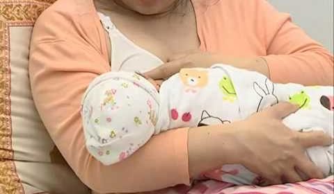 Phần 1: Chăm sóc mẹ và bé trong những ngày đầu sau sinh – meVbe.com