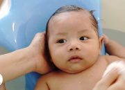 Hướng dẫn tắm an toàn cho trẻ sơ sinh