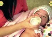 Chuyên gia nước ngoài hưỡng dẫn mẹ chăm sóc trẻ sơ sinh đúng cách