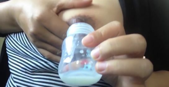 mẹo vặt cho mẹ và bé – hướng dẫn cách vắt sữa mẹ